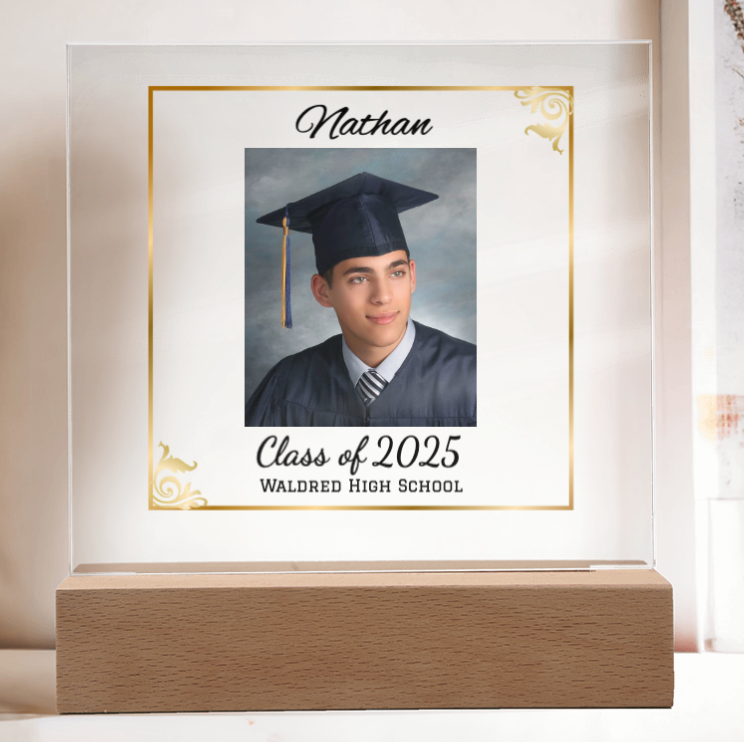 Graduation LED plaque gold scroll